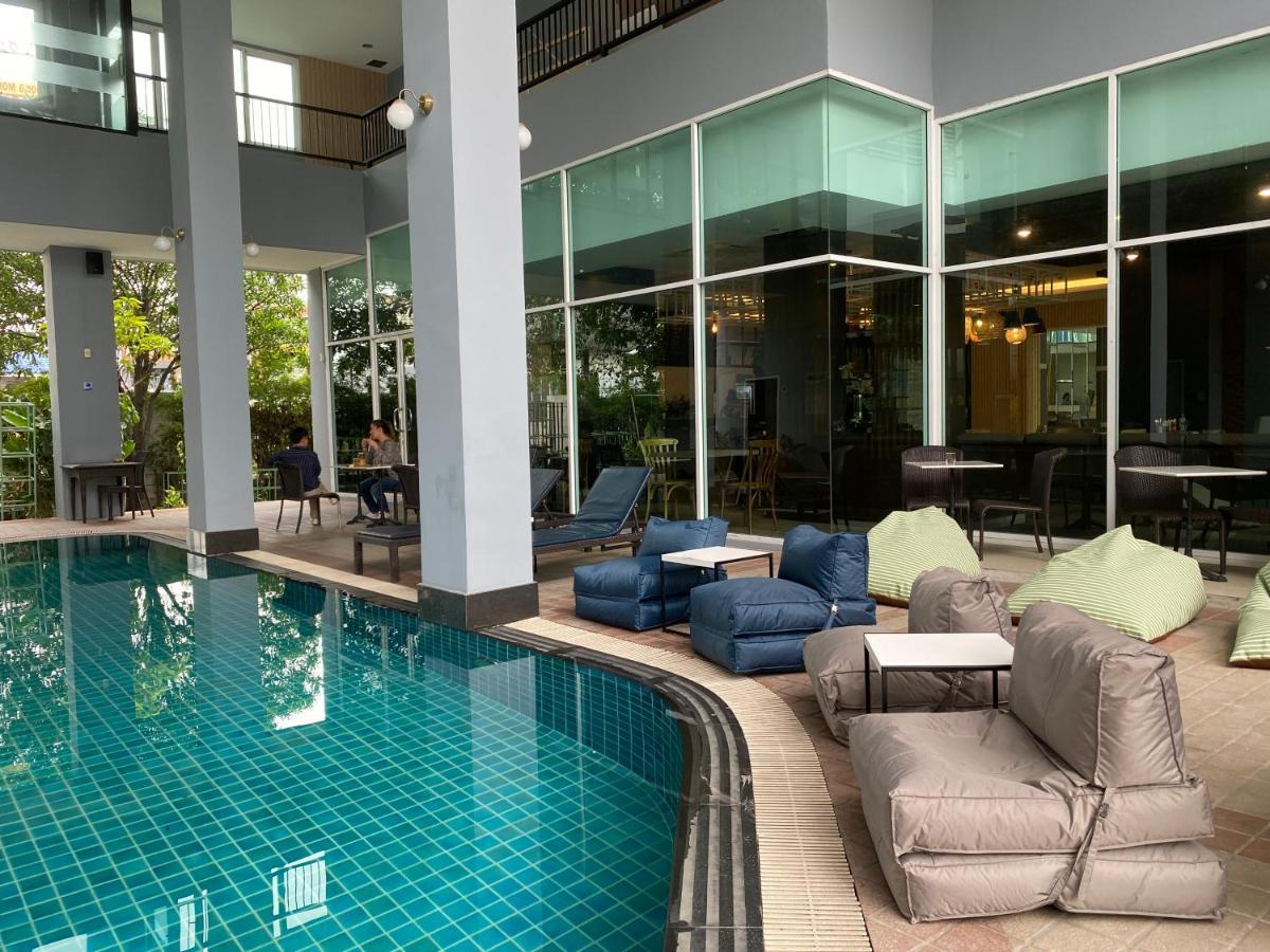 Kokotel Bangkok Dheva Thonglor Екстер'єр фото