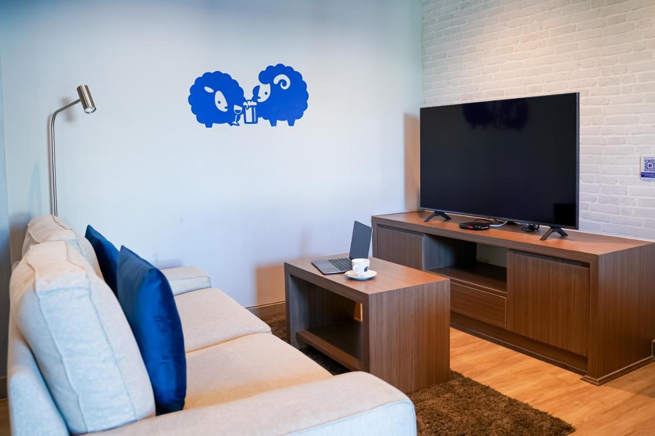 Kokotel Bangkok Dheva Thonglor Екстер'єр фото