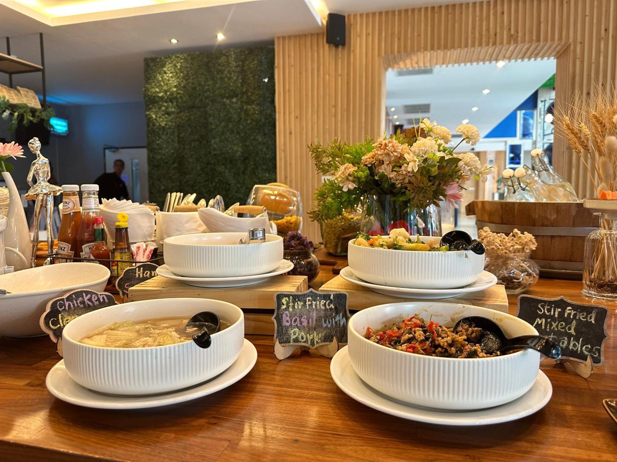 Kokotel Bangkok Dheva Thonglor Екстер'єр фото